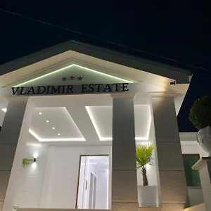 Vladimir Estate Privatunterkunft